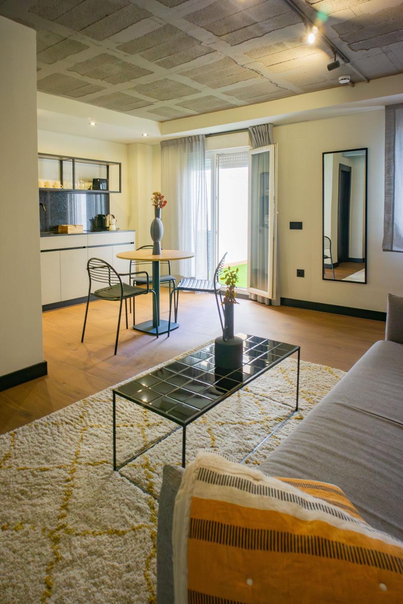 Bubu - Apartamentos En El Centro มาลากา ภายนอก รูปภาพ