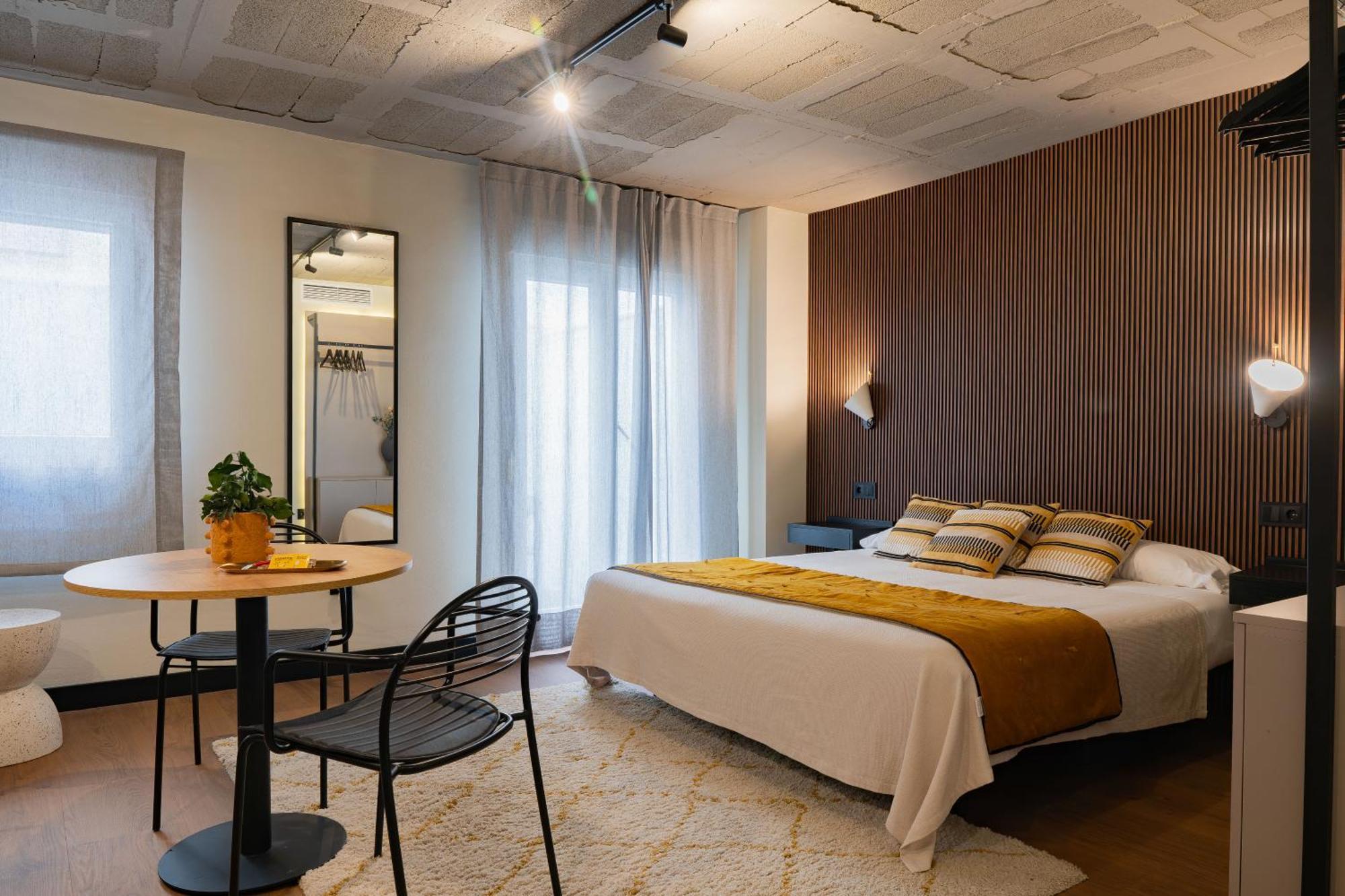 Bubu - Apartamentos En El Centro มาลากา ภายนอก รูปภาพ