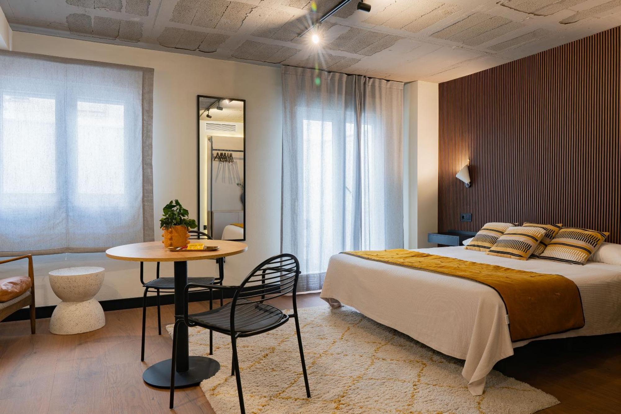 Bubu - Apartamentos En El Centro มาลากา ภายนอก รูปภาพ